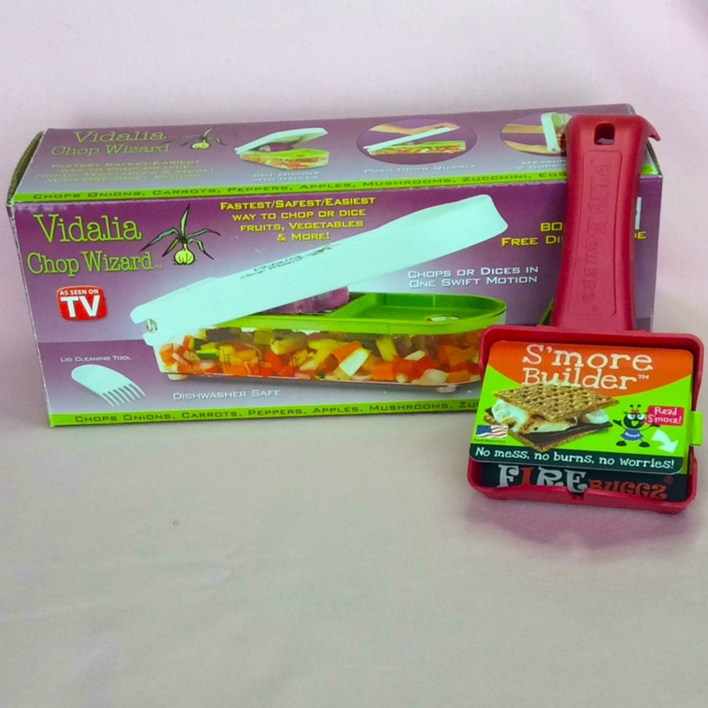 FINAL SALE PRICE Handy, No Mess Chopper & S’more Builder
